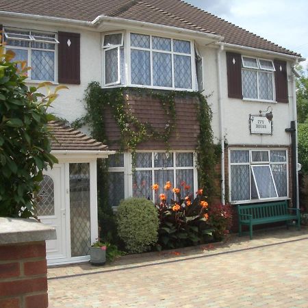 Ivy House Hotell Ickenham Exteriör bild